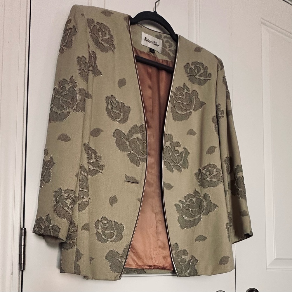 Nolan Miller Women’s Beige Blazer and Vest. Size 4